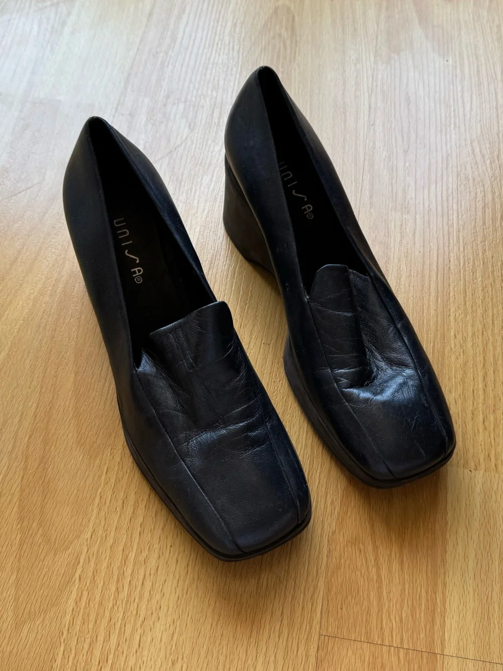 Unisa navy blue leather slip on wedges